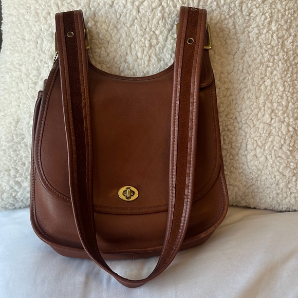 Coach Vintage Crescent saddle Shoulder Bag - Picture 2 of 7